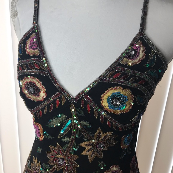 SILK EMBROIDERED W/SEQUINS EVENING DRESS SIZE S - Picture 2 of 8